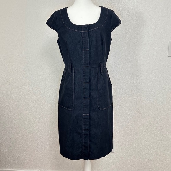 Sandra Darren Dresses & Skirts - Sandra Darren Denim Sheath Dress Womens 10 Blue Dark Wash Cap Sleeve Knee Length